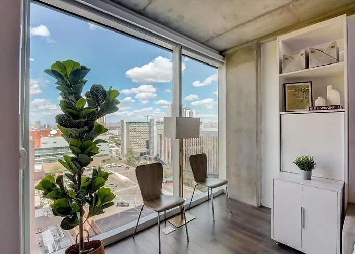 Boulevard Highrise Stu Sky Pool Gym 38 Apartment