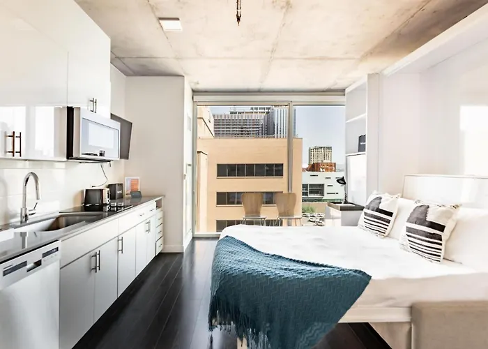 Apartment Boulevard Highrise Stu Sky Pool Gym 38 Phoenix
