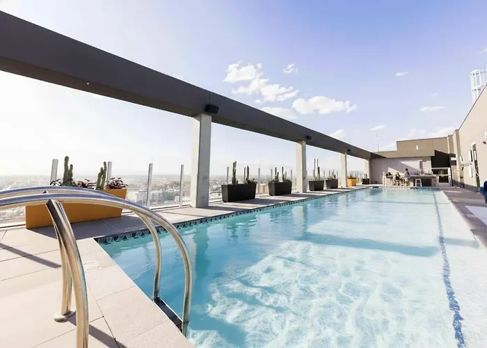 Boulevard Highrise Stu Sky Pool Gym 38 Apartment Phoenix