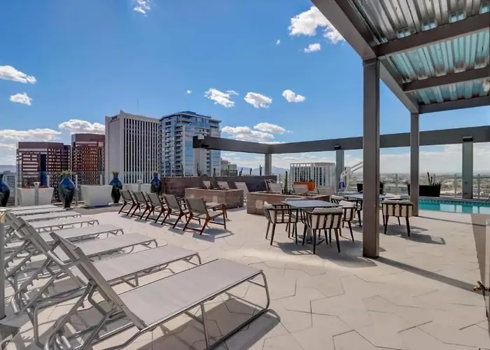 Boulevard Highrise Stu Sky Pool Gym 38 *